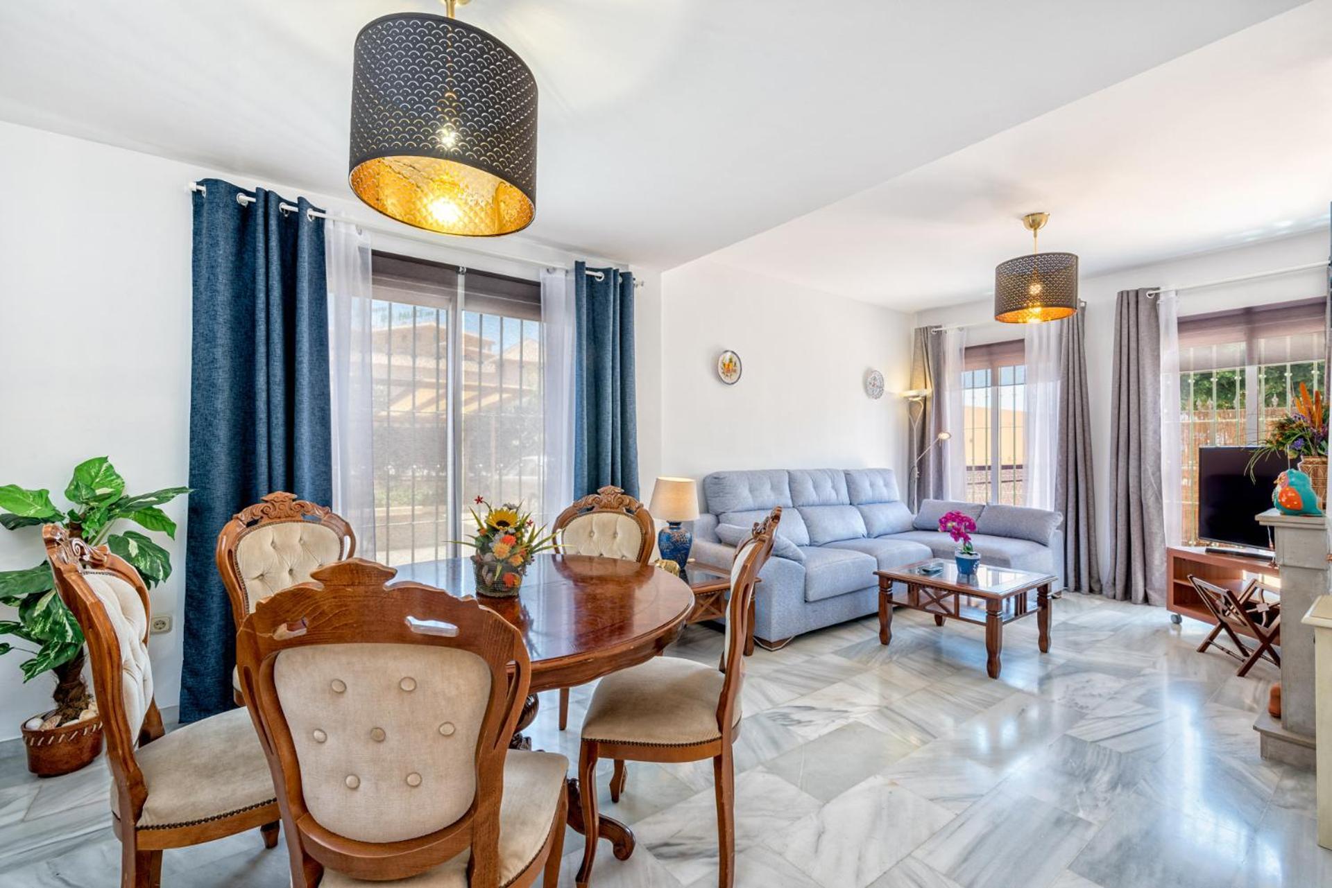 Castillo Sohail Townhouse Near The Beach By Costarentals - Ref 101 Fuengirola Buitenkant foto